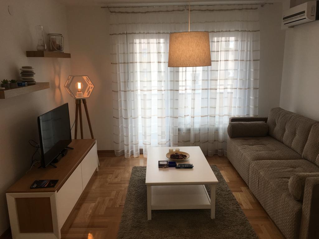 Apartment Triton Белград Экстерьер фото